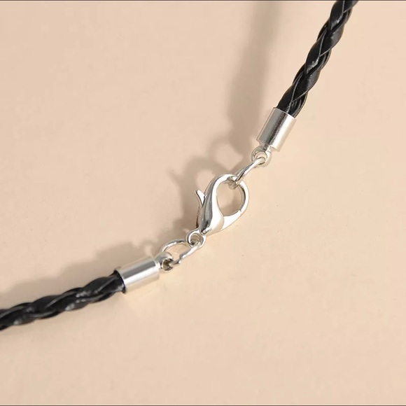 Celtic Knot Necklace Pentagram Star Pagan Pendant - Picture 3 of 3